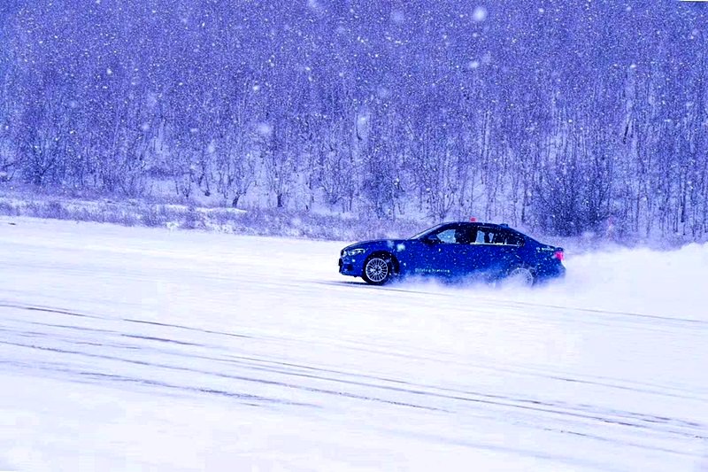 大叔說車 | 雪地冰面開車經驗分享