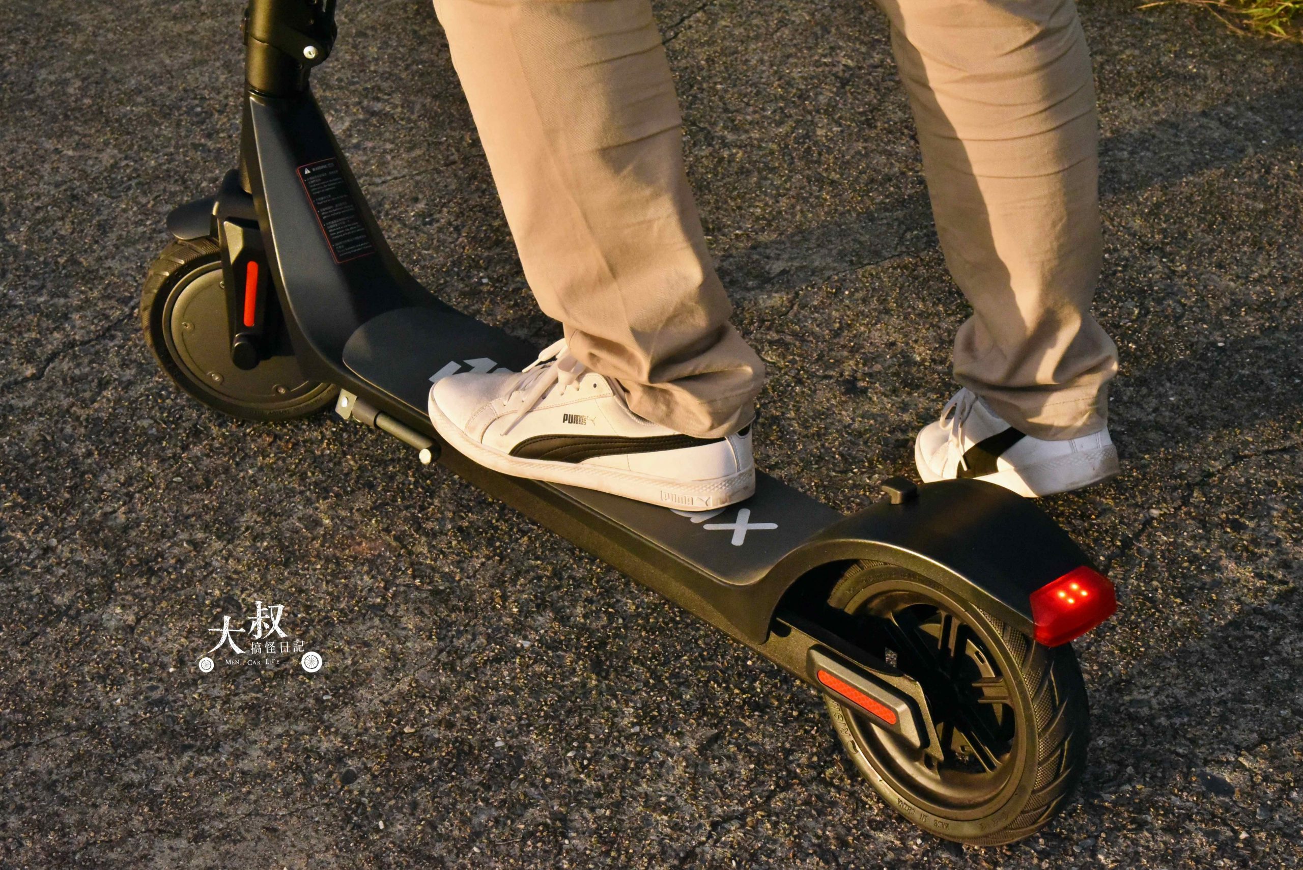 電動滑板車｜Waymax X7 尊雅電動滑板車開箱分享・代步新選擇・出外樂趣多