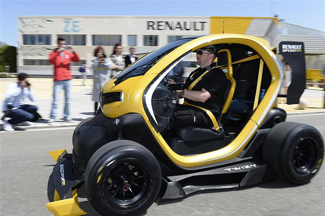 Renault-Twizy-RS_F1-Concept-2013-05-800