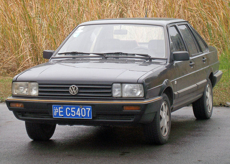 800px-Chinese_VW_Santana_sedan2
